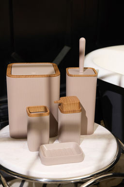 Trendyolmilla Home 2li Plastik Ahsap Gorunum Detayl? Cop Kovas? ve F?rca Banyo Seti TPHSS25BST00003  фото 3