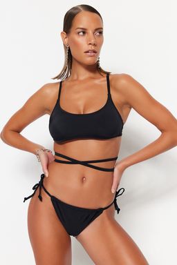 Siyah Tunelli Normal Paca Bikini Alt? TBESS22BA0216