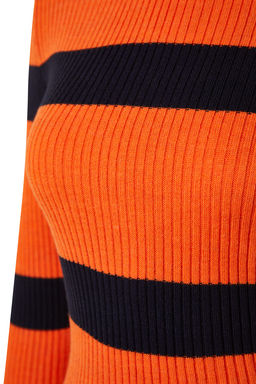 TRENDYOLMILLA Lacivert Midi Triko Cizgili Elbise TWOAW23EL00226 фото 22