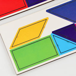 Головоломка деревянная для детей «Повтори по образцу. Умные машинки», 13 деталей, 18 схем