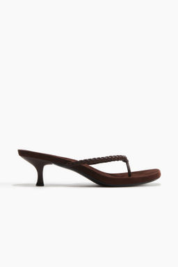 Sandalias de ante con tac?n