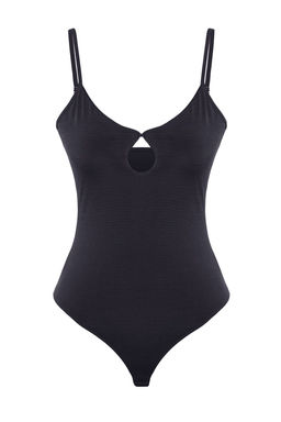 TRENDYOLMILLA Siyah Cut Out/Pencere Detayl? Orme Body TPRSS25BD00008