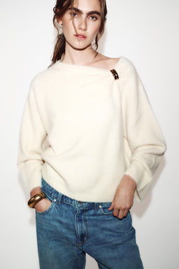 KNIT JUMPER WITH BROOCH - Zara фото 2