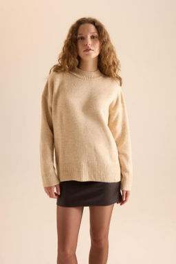 Oversize Genis Kal?p Yar?m Bal?kc? Yaka Kazak