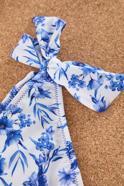 Trendyolmilla Cicek Desenli Straplez Tak C?kar Kol Detayl? Baglamal? Bikini Ustu TBESS25BU00016  фото 9
