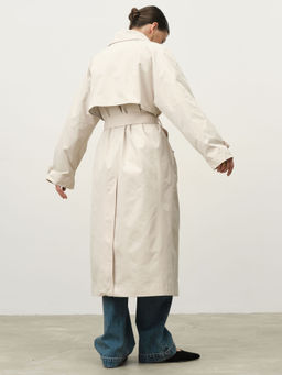 Плащ женский 1-51010-9711 молочный