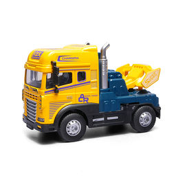 Машина "Трейлер" 1:24 (свет,звук) в коробке