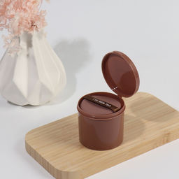 Спонжи для макияжа MILK TEA, набор - 7 шт., d=5.5 см, с держателем, в футляре, коричневые