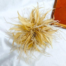 618223440 Брошь