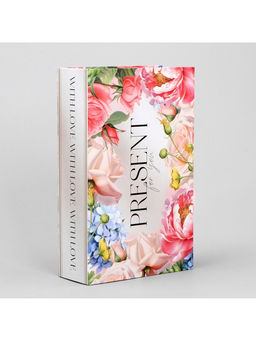Коробка - книга, упаковка подарочная, Нежность, 20?12.5?5 см