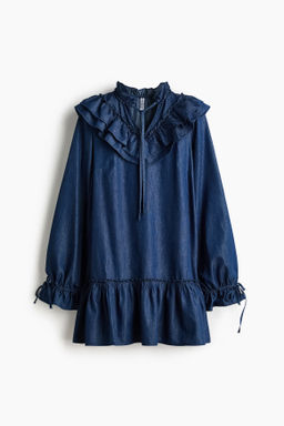 Vestido denim con ribetes de volante