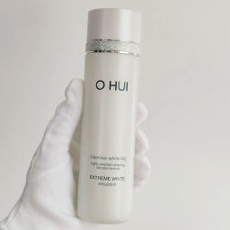 Эмульсия осветляющая с ниацинамидом O HUI Extreme White Emulsion, 120ml