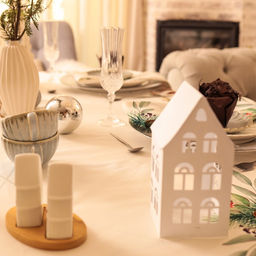 Набор новогодний New Years treat: скатерть 150×180 см +/-3 см с ВГМО, салфетка 40×40 см-8 шт., 100% хлопок