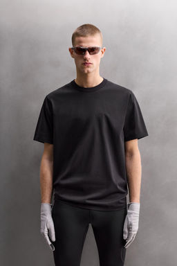 CAMISETA T?CNICA MEZCLA ALGOD?N / Negro - Zara фото 2