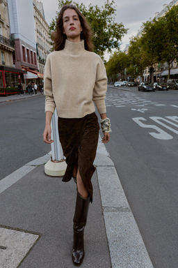SOFT KNIT HIGH NECK JUMPER - Zara фото 18