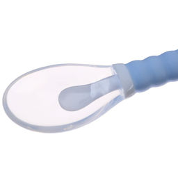 Ложка силиконовая детская на присоске, в контейнере, цвет голубой - Крошка я фото 4