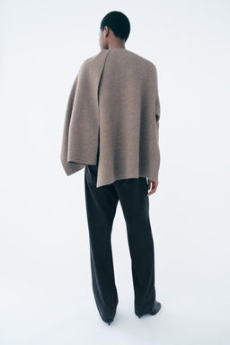 SHORT KNITTED COAT WITH SCARF - Zara фото 14