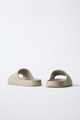 BATH SLIDE SANDALS - Zara фото 6