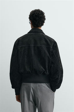 CAZADORA CROPPED FIT PIEL SERRAJE / Negro - Zara фото 3