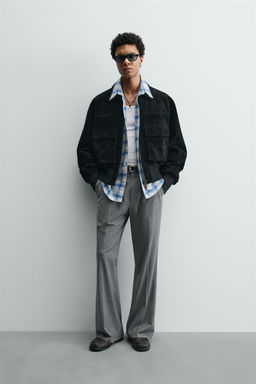 CAZADORA CROPPED FIT PIEL SERRAJE / Negro