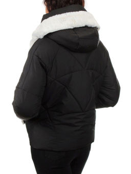3342 BLACK Куртка зимняя облегченная женская (130 гр. холлофайбер)