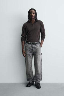JEANS BOLSILLO CARPINTERO LAVADO / Gris