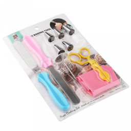 Кондитерский набор 11 предметов Мастер: мешок для крема п/эт 26см, насадка из нержавеющей стали - 5 штук, д1,8см, h3,2см; фиксатор винтовой для насадок пластик; ножницы пластик, гвоздик держатель 6,5см нержавеющая сталь; шпатель спатула прямой 22,7 - Домашняя мода фото 4