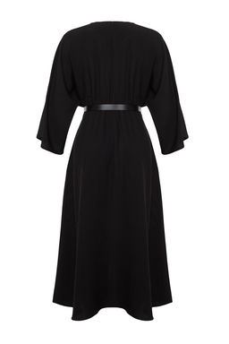 Siyah Kemerli A-line Kruvaze Yakal? Aerobin Midi Dokuma Elbise TWOSS24EL00992