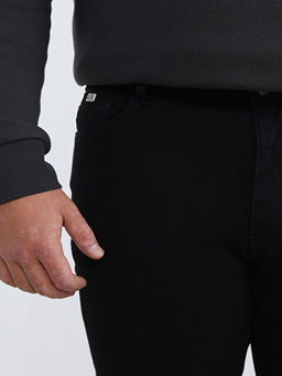 750 Slim Fit Erkek Jean Pantolon