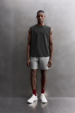 CAMISETA TANK T?CNICA / Gris antracita