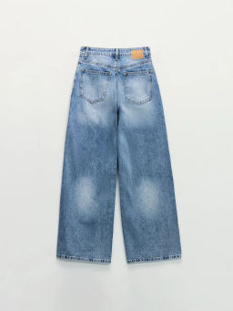 Джинсы wide leg с цветочной вышивкой / Zarina фото 2