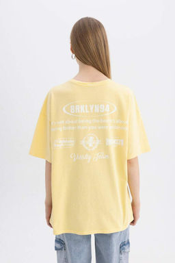 Крутая футболка оверсайз с круглым вырезом на спине и короткими рукавами с принтом - Defacto фото 9