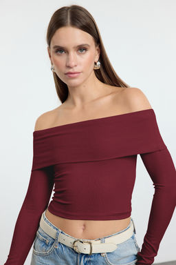 Trendyolmilla Siyah Carmen Yaka Fitted/Vucuda Oturan Crop Esnek Orme Bluz TWOAW25BZ00008  фото 33