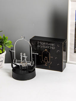 Маятник настольный антистресс Влюблённая пара, металл, 19?11?11 см