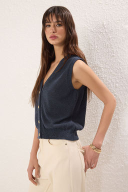 TRENDYOLMILLA Lacivert V Yaka Yelek TWOSS25YE00071