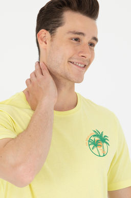 U. S. Polo Assn Мужская светло-желтая футболка с круглым вырезом - U.s. polo assn фото 2