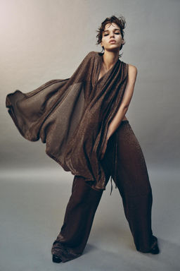 ASYMMETRIC METALLIC THREAD CAPE - Zara фото 9