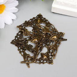 Цена за 3 шт. Уголок декоративный для шкатулки, фотоальбома «Узорный», набор 10 шт., металл, 4×4 см