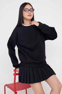 Teen Siyah Renk Bloklu Oversize/Genis Kal?p Kal?n Orme Sweatshirt TWOAW26SW00025