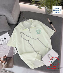 Футболка женская на полузамке