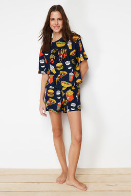 Trendyolmilla Lacivert-Cok Renkli Slogan Nak?sl? Sortlu Orme Pijama Tak?m? THMSS24PT00104