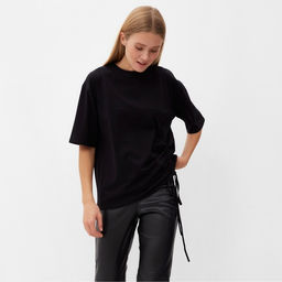 Футболка с кулиской женская MINAKU REGULAR FIT, чёрная, размер 50