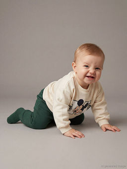 Bisiklet Yaka Uzun Kollu Mickey Mouse Bask?l? Erkek Bebek Sweatshirt ve E?ofman Alt?