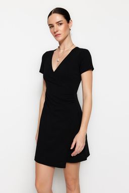 TRENDYOLMILLA Siyah Kruvaze Yaka A-Line Krep Mini Smart Orme Elbise TWOSS23EL01703 фото 2