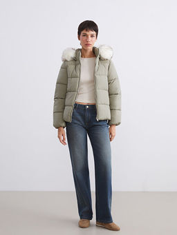 Kad?n Kap??onlu D?z ?i?me Mont