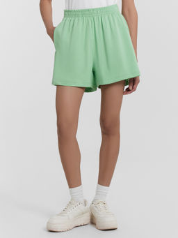 Шорты женские зеленые