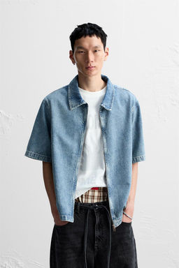 ZIPPED DENIM SHIRT - Zara фото 2