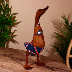 Сувенир «Утка - британка», 45 см, дерево