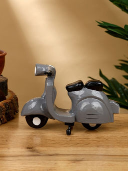 Сувенир «Мопед», 15×9×10 см, дерево, серый