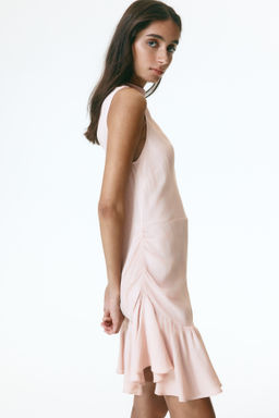 Vestido en crep? con volante - H&m фото 6